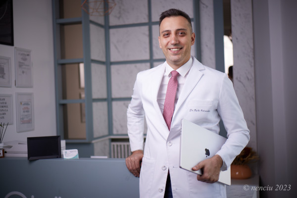 Medic Ortoped Radu Paraschiv