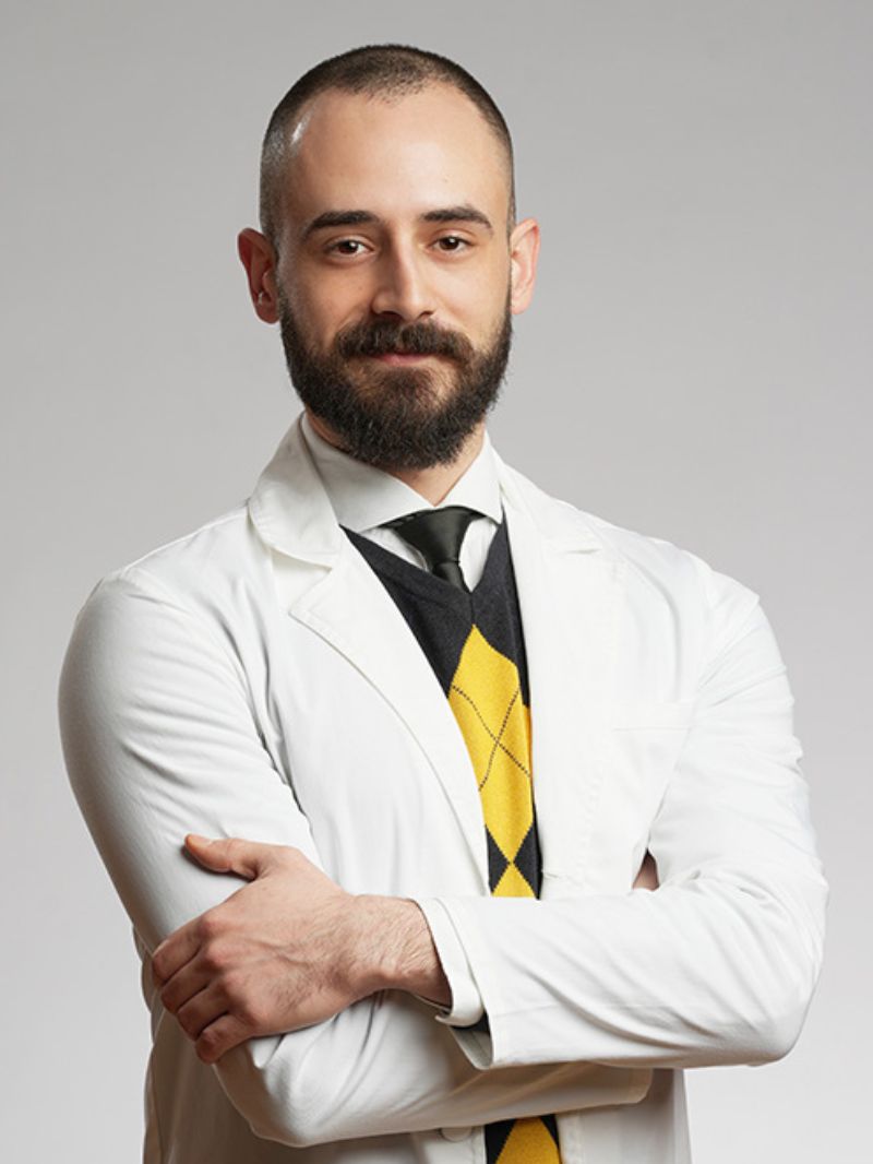 Dr. Andrei Constantinescu