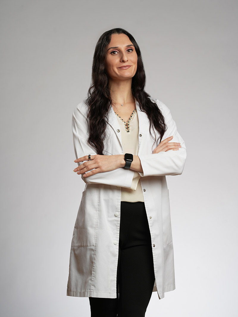 Dr. Nicolae Elena-Alina